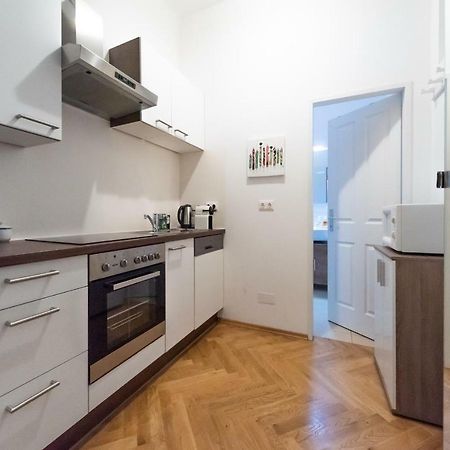 Prater Studio Next Fair, Un, Wu And City Center Apartment Wien Ngoại thất bức ảnh