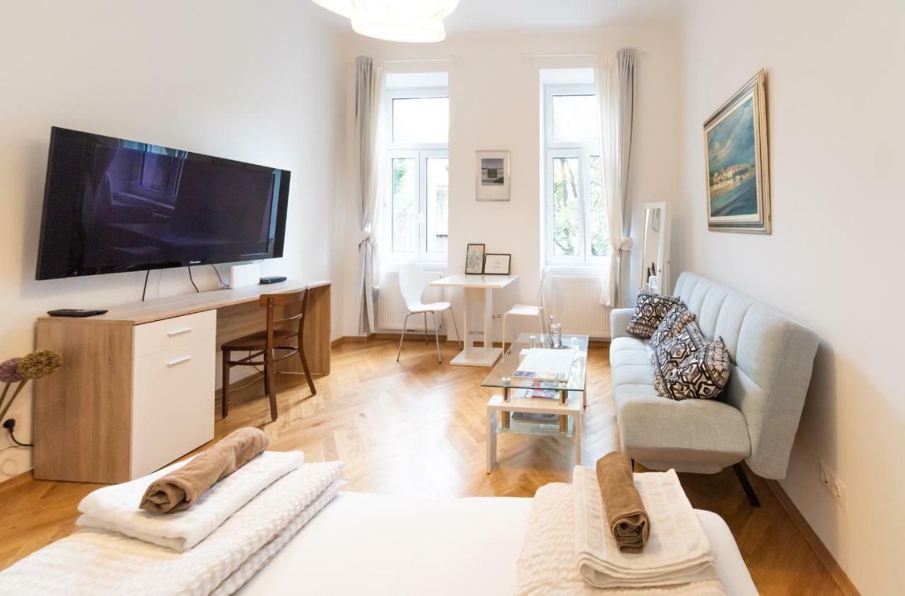 Prater Studio Next Fair, Un, Wu And City Center Apartment Wien Ngoại thất bức ảnh