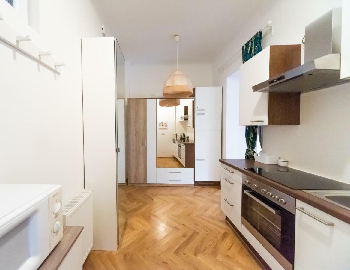 Prater Studio Next Fair, Un, Wu And City Center Apartment Wien Ngoại thất bức ảnh